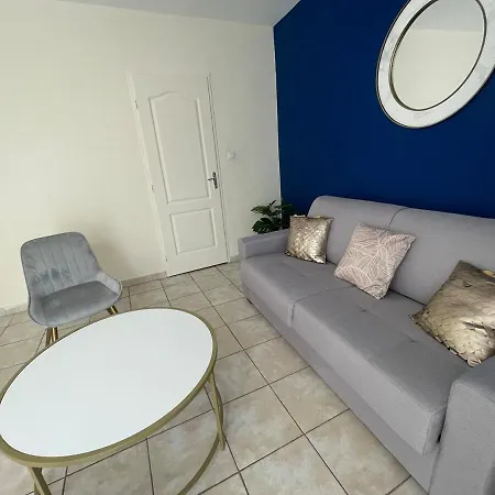 Bleu Du Sud Clim 4 Personnes Centre Iut Béziers